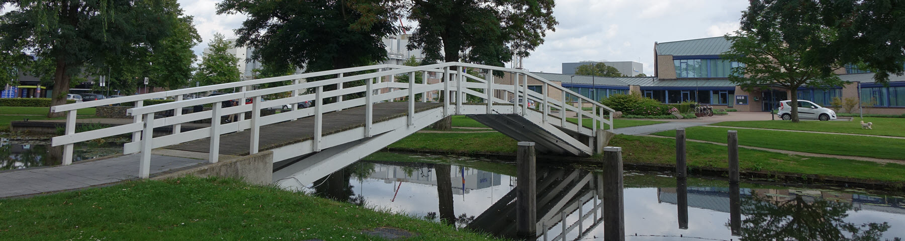 1800x480-Marguita_BrugGemeentehuis